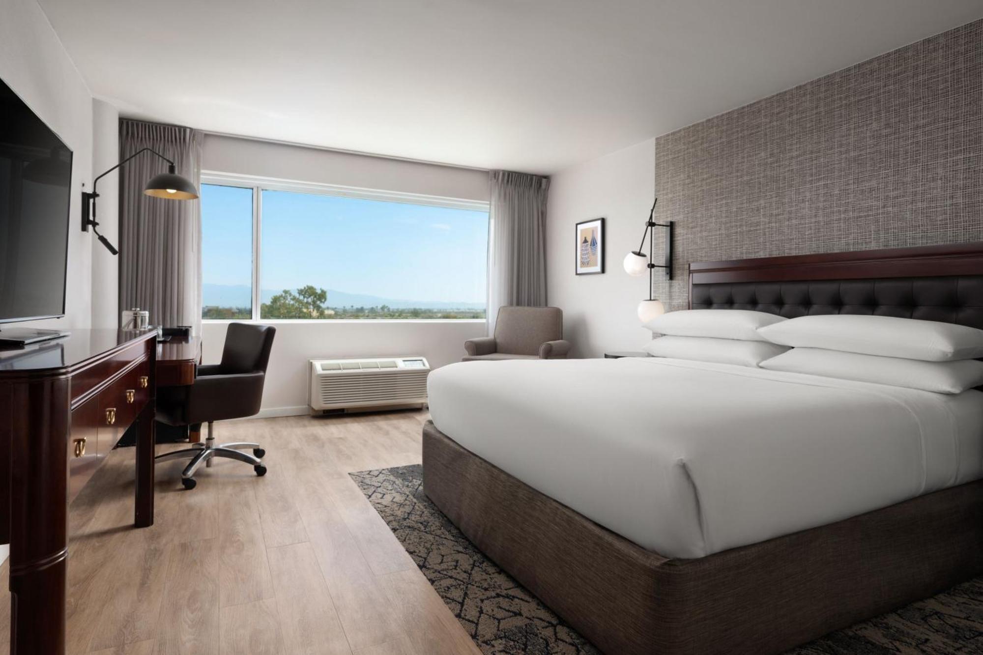Sheraton Ontario Airport Hotel Kültér fotó